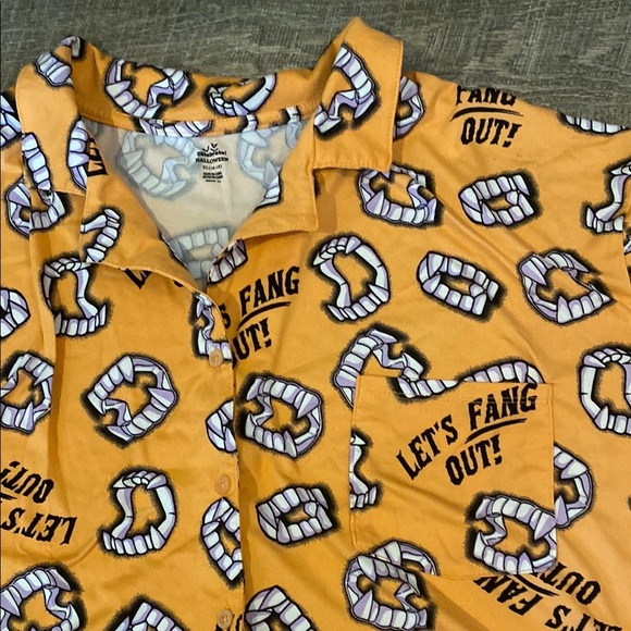 Orange Graphic Button-Up Shirt very soft crop top HALLOWEEN 🎃  NWOT - Picture 2 of 10